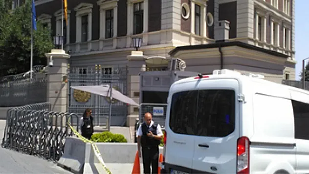 Alman Başkonsolosluğu önünde şüpheli paket alarmı