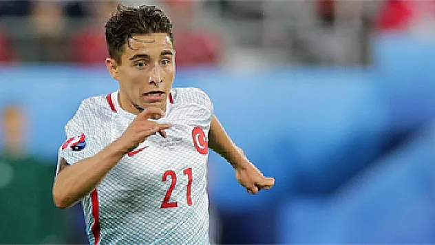 Emre Mor'un menajeri Fenerbahçe kulüp binasında