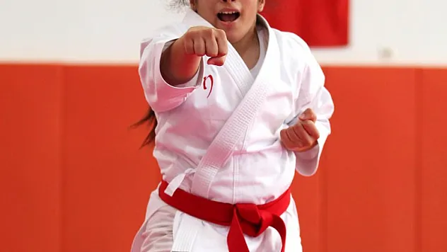 Türkiye'nin madalya umudu Sena'nın azmi sınır tanımıyor