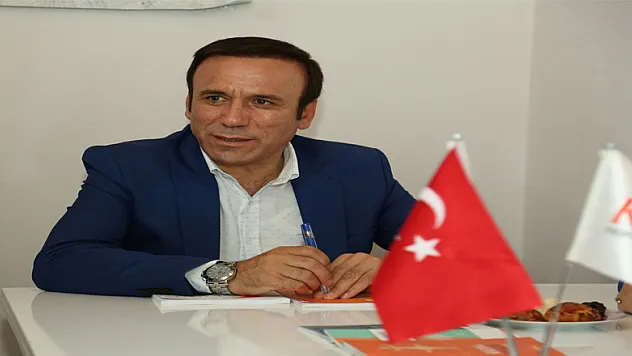 BAŞKAN GENÇ,'KADIN TOPLUMUN AYNASIDIR'