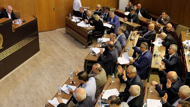 42 madde komisyondan geçerek meclise havale edildi