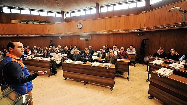 Belediye personeline afet öncesi hazırlık eğitimi 