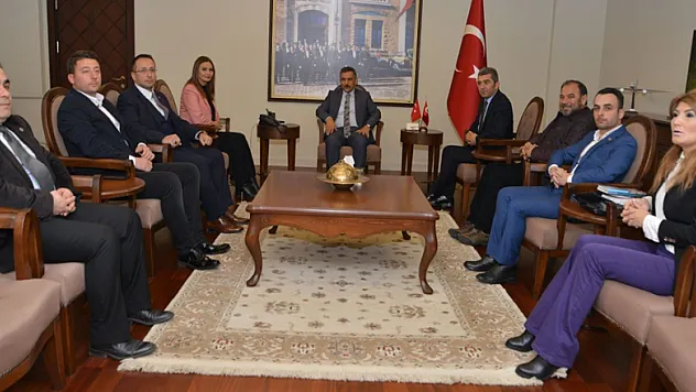 Azeri Milletvekili'nden övgü