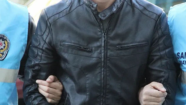 Bıçaklı cinayete tutuklama 