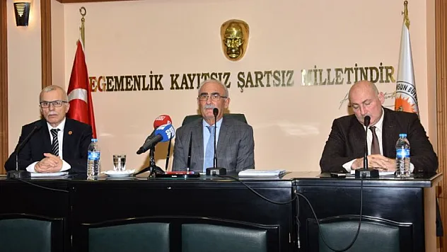 Büyükşehir karla mücadeleye hazır