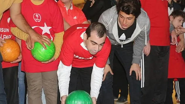 Samsun'da Engelli Bovling Turnuvası Başlıyor