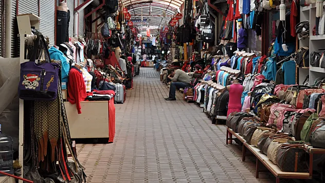 Hükümetten esnafı rahatlatacak adımlar