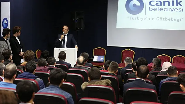 BAŞKAN GENÇ, GENÇLERLE BULUŞTU