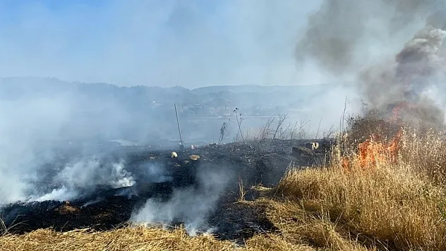 60 balya saman kül oldu