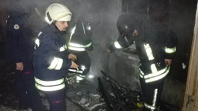 Samsun'da yangında 3 kişi hastanelik oldu