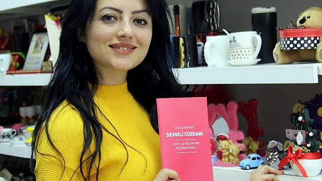 Sevgililer Günü'nün yeni trendi, 'Sevgili Cüzdanı'