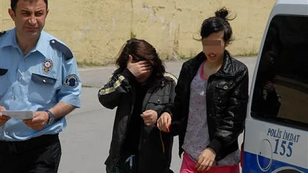 İki kadına hırsızlık gözaltısı