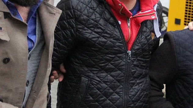 Uyuşturucuyla yakalanan genç gözaltına alındı