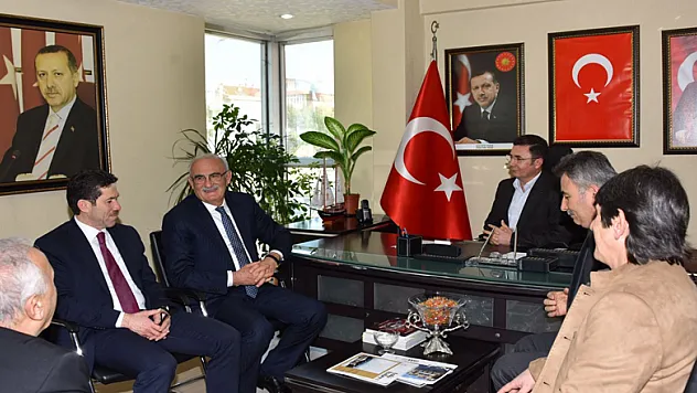 Başkan Yılmaz'dan teşkilatlara hayırlı olsun ziyareti