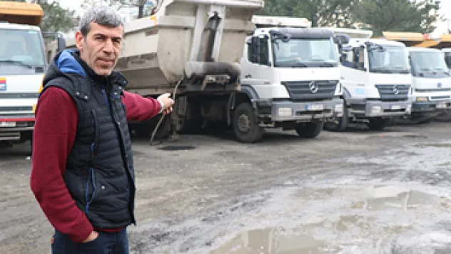 Samsun'da park halindeki 4 tırın aküsü çalındı