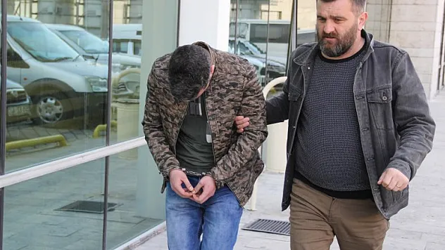 Uyuşturucu ticaretinden tutuklandılar 