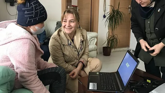 İYİ Parti'den Melek'e sürpriz