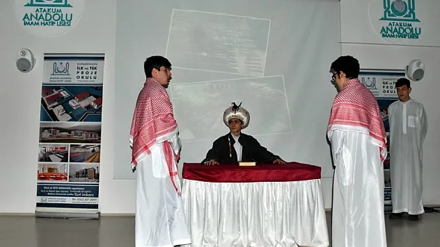 '1 Okul 3 Lisan' programı 