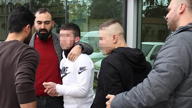 Motosiklet hırsızları yakalandı 