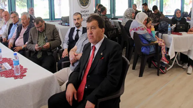 Şehit anne-babalarına ücretsiz mezar yeri için dilekçe verildi