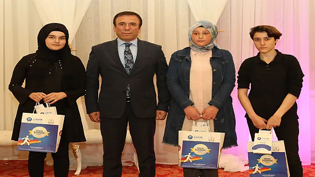 KAHRAMAN ASKERİ ANLATTILAR