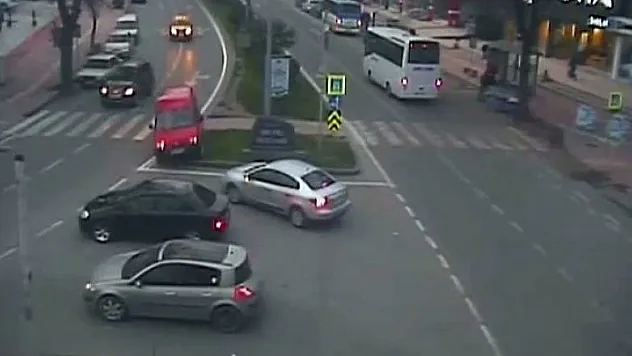 Trafik kazaları kamerada