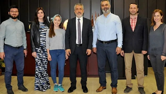 OMÜ TÜRKÇE başarısını Rektör Bilgiç'le paylaştı 