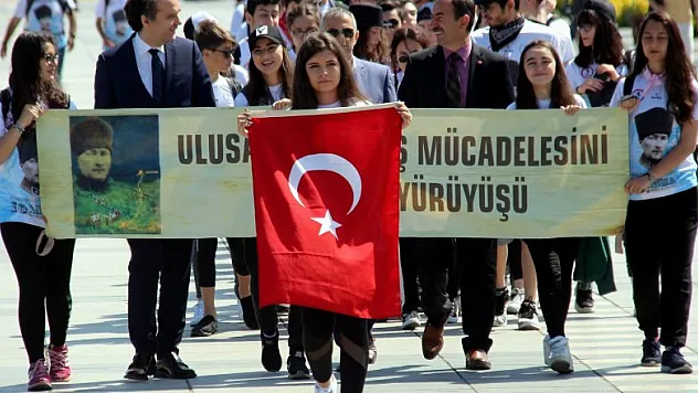 10. Ulusal Kurtuluş Mücadelesi Anma Yürüyüşü başladı 
