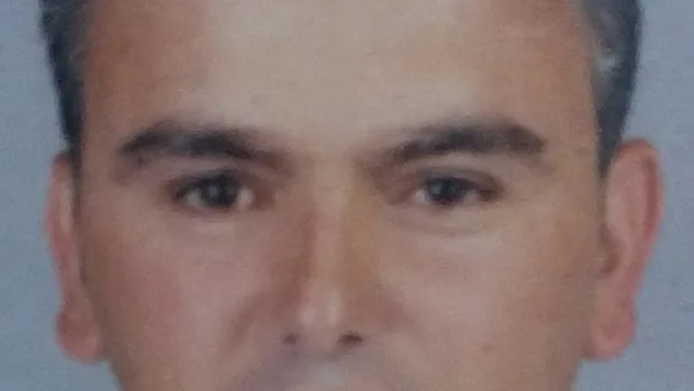 Merdivenlerden 5. kata çıkınca kalp krizi geçirip öldü 