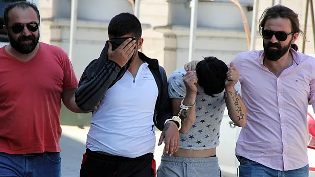 Cezaevi firarileri kısa sürede yakalandı 