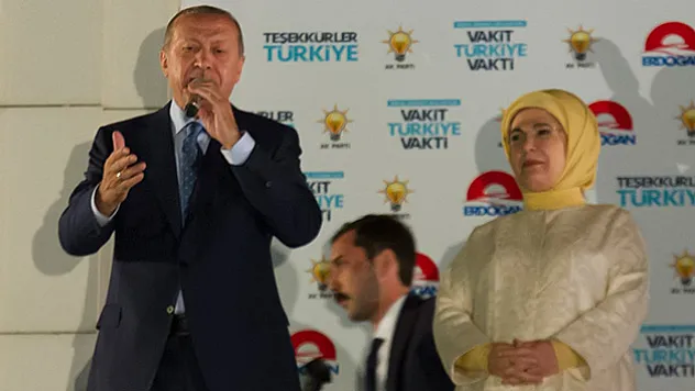 Başkan Erdoğan tarihî balkon konuşması yaptı