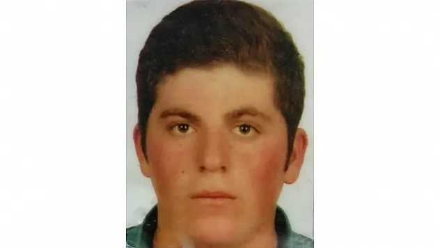 Düğünden dönerken kazada hayatını kaybetti