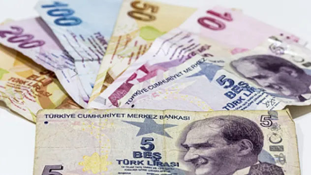 SGK, 'Emekliye 3 Maaş Avans' Haberlerini Yalanladı