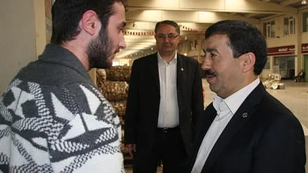 BBP'li Karabacak esnafı ziyaret etti