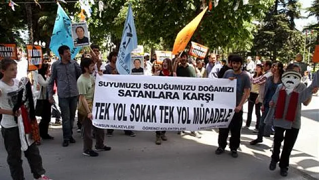 Halk evleri çevre için yürüdü