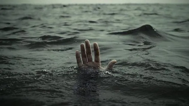 Samsun'da denize düşen alkollü şahıs ölümden döndü 