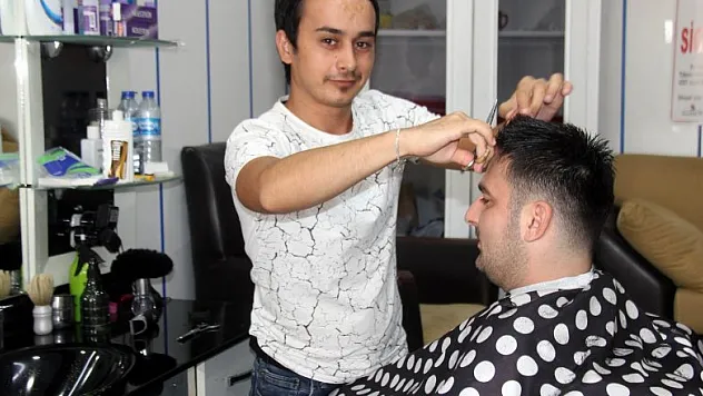 Berberler bayram öncesi ve sonrasındaki Pazar günü açık olacak 