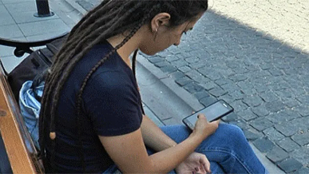 Türkiye'deki çocukların yüzde 59'u akıllı telefon sahibi