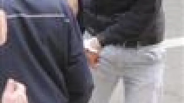 Askere gitmek için tahliyesini istedi