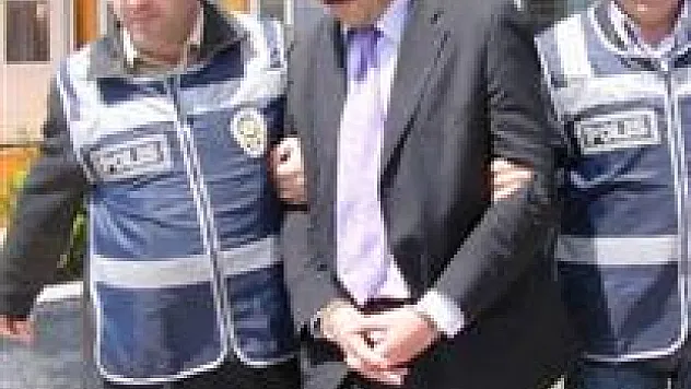 İnşaat teknikerlerini öldüren müteahhit kendisini savundu