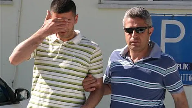 Duygu sömürüsüyle 6 kişi dolandırdı