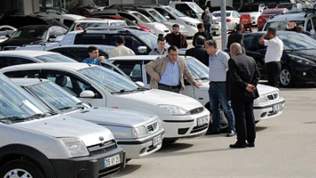 Dolardaki artış 2. el araç piyasasını vurdu