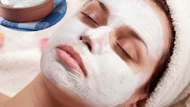 Sivilce bulunan bölgeye yoğurt ve diş macunu sürmeyin