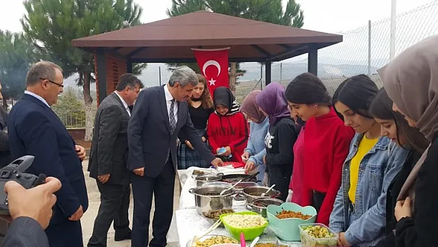 Mezuniyet yıllığı için kermes 
