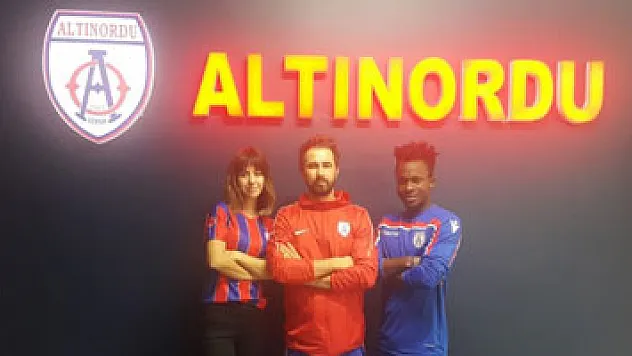 Altınordu Samsun'a futbol okulu açtı