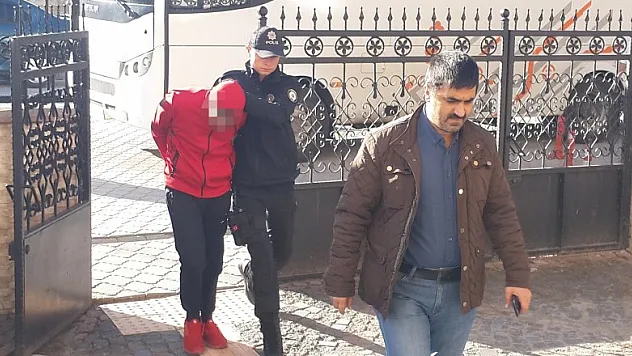 İstanbul'dan Samsun'a uyuşturucu nakli polise takıldı 