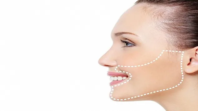 'Yüz kırıklarının cerrahi tedavisinde zaman çok önemli'