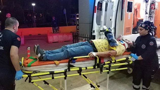 Samsun'da otomobil şarampole yuvarlandı: 2 yaralı 