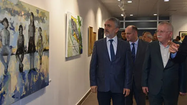 'Öğretim Elemanları Karma Sergisi' iki üniversitenin iş birliğiyle açıldı