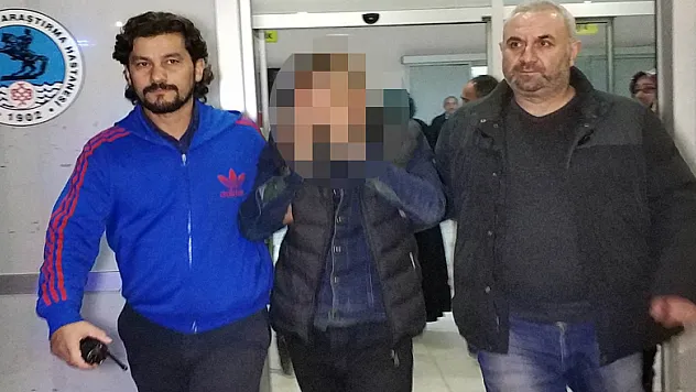 Otomobili önce tekmeledi, sonra tabancayla kurşun yağdırdı 